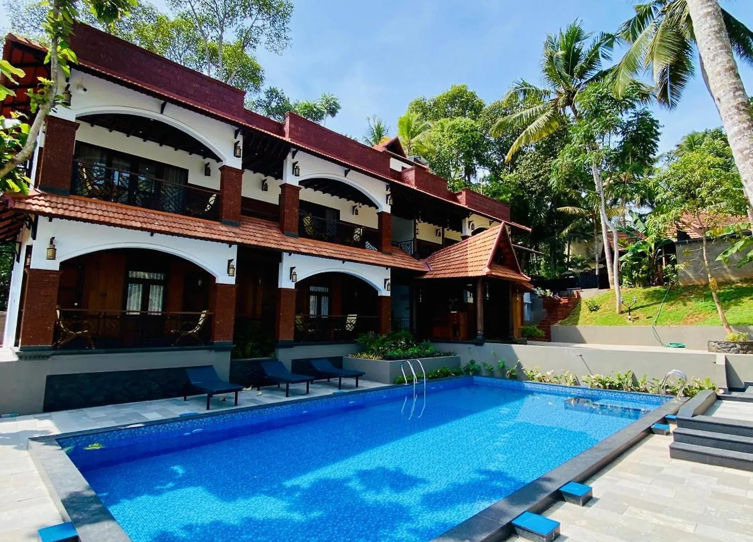 Jeevan Homestay 可瓦兰 公寓